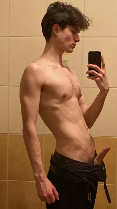 Just a usual mall bathroom by TommieSwanson3