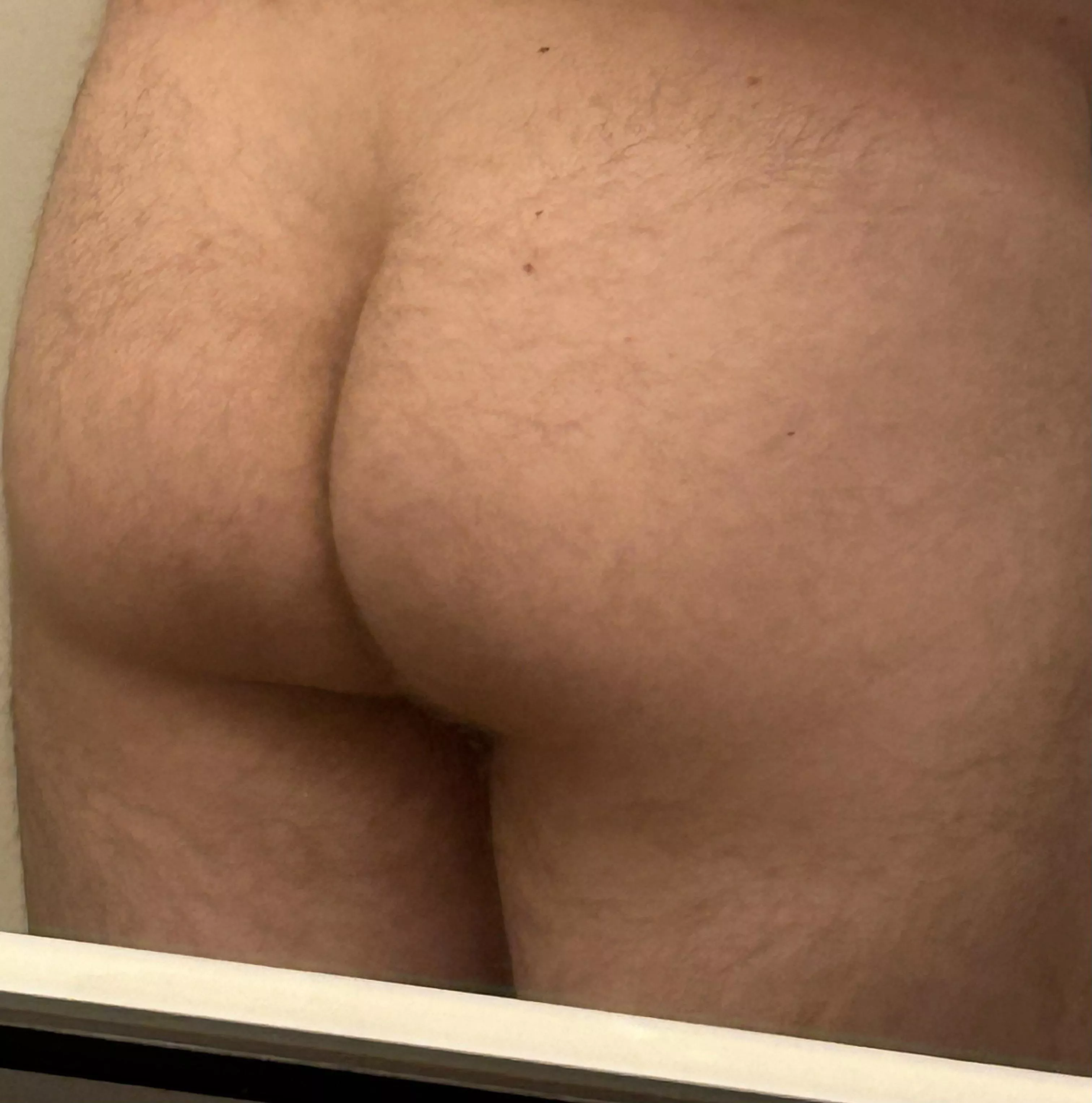 (M30) would you try to turn this? Been straight my whole life. posted by curiousbird1234