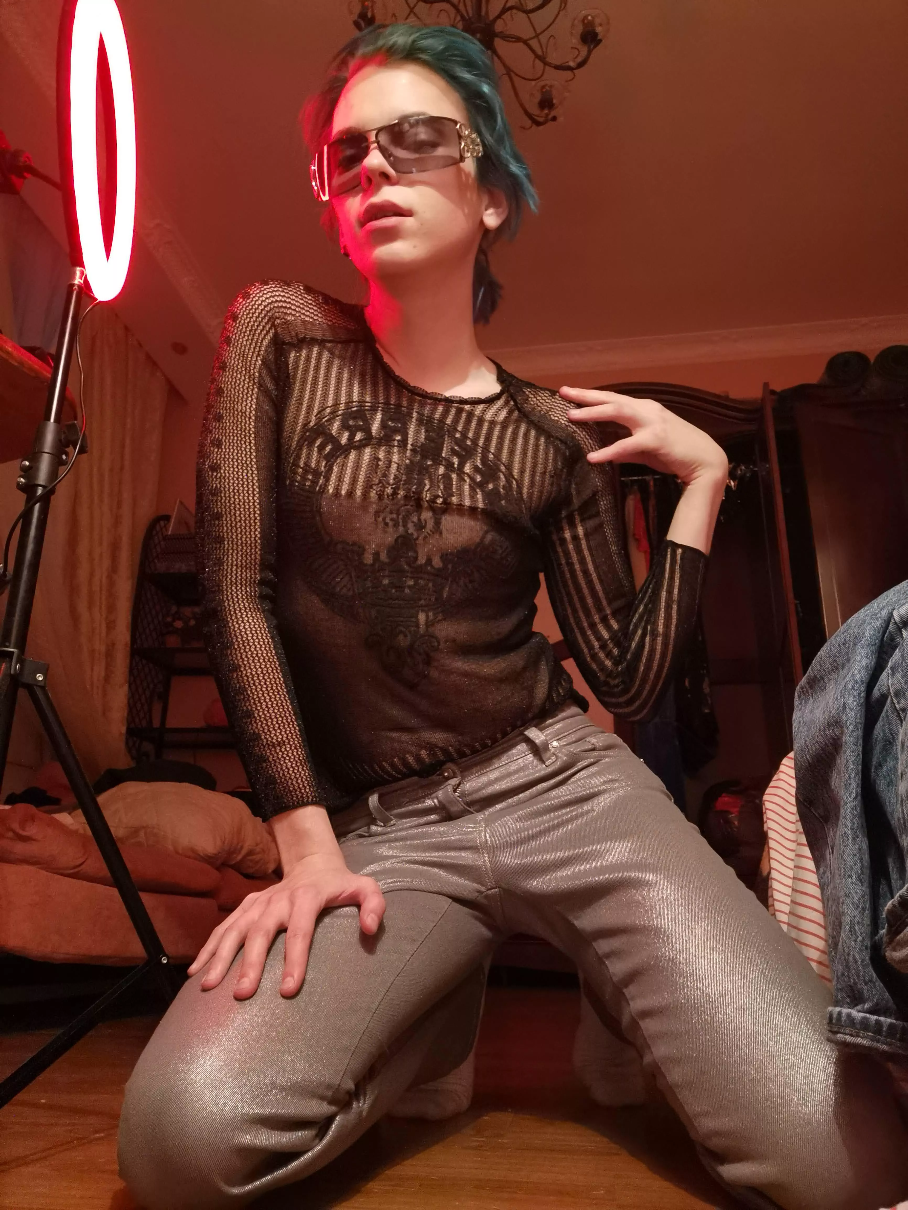 not too long ago, I was a little grunge😜 posted by ThomasBas99