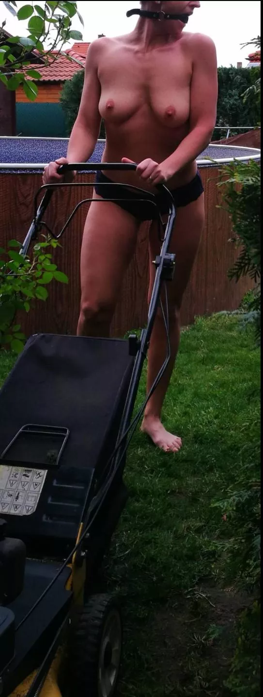 On to your chores with no back talk. posted by MonoGlover