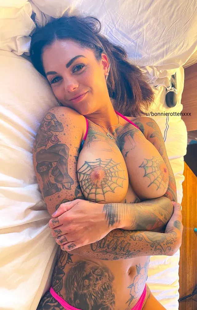 SEXYNESS posted by AdSpecialist6598