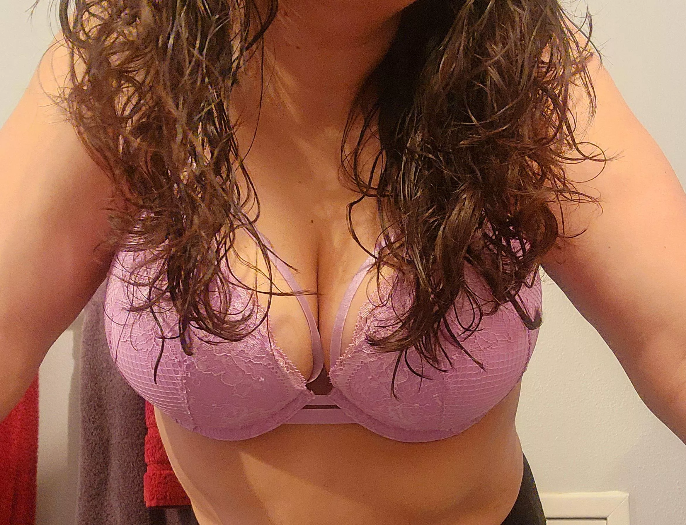 Should I Leave it on or take it off (f) 40 posted by babydollgilpin