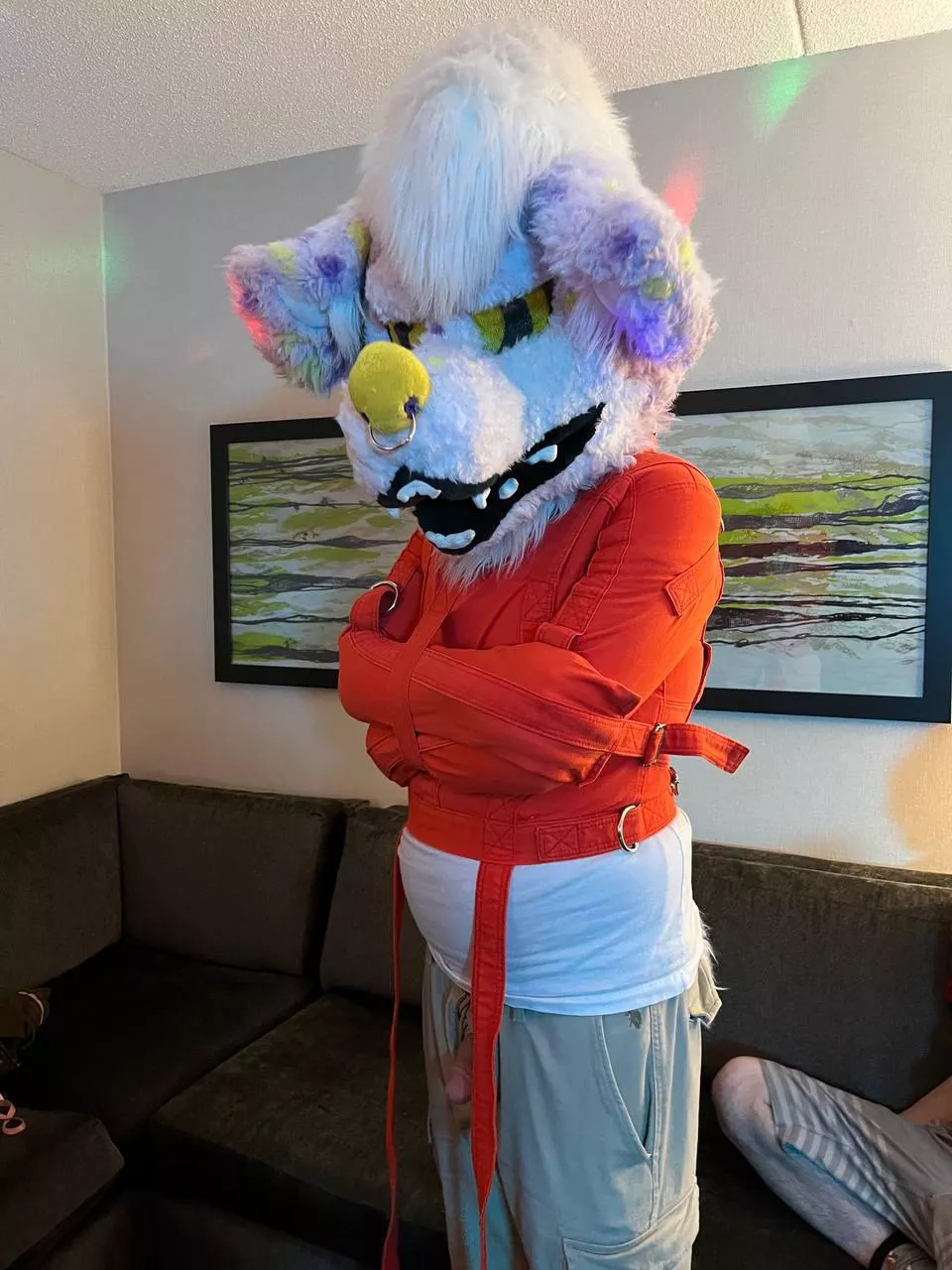 Someone unzipped my fly while I was in a straight jacket 0///0 posted by ZhanFuzz