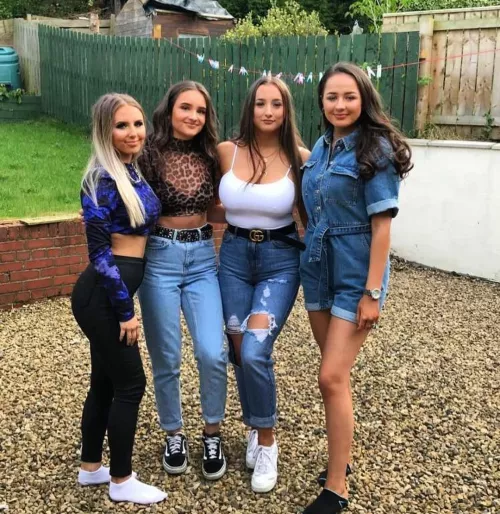 Stand out by ponexiy