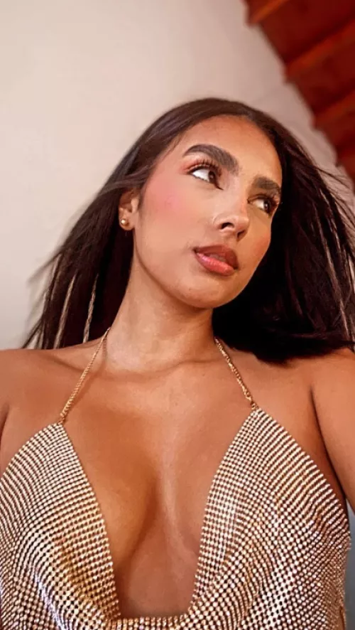 Stay classy and beautiful ;) by wangjigaoyi