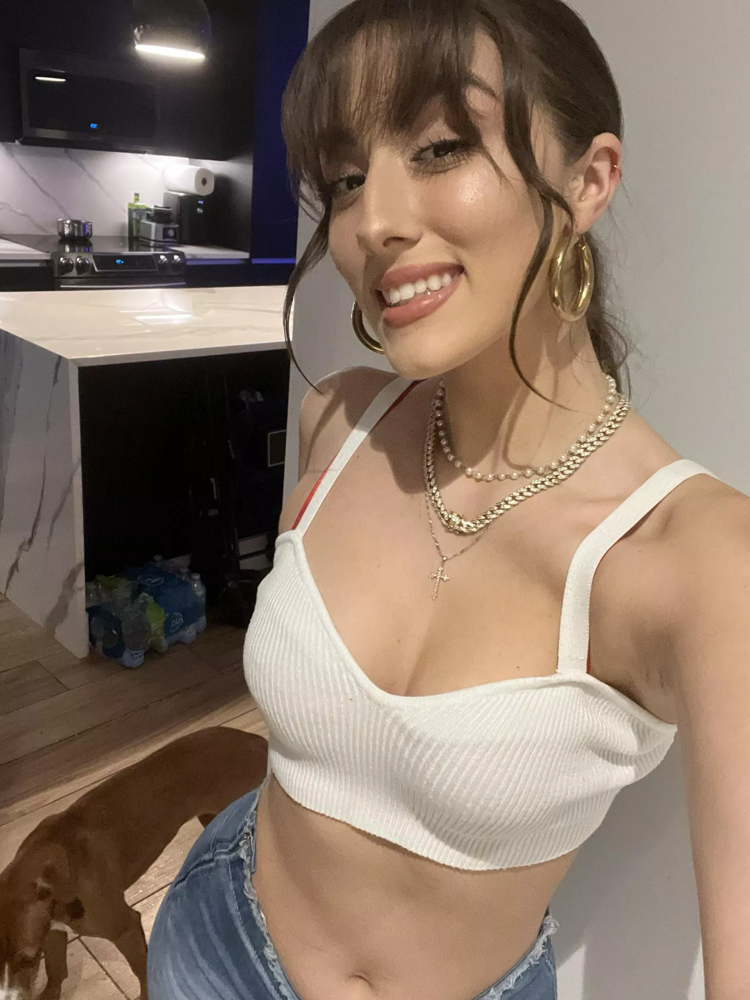 There's only two options: lick or sniff my smooth armpits. What's it gonna be? posted by Glamour_Girly