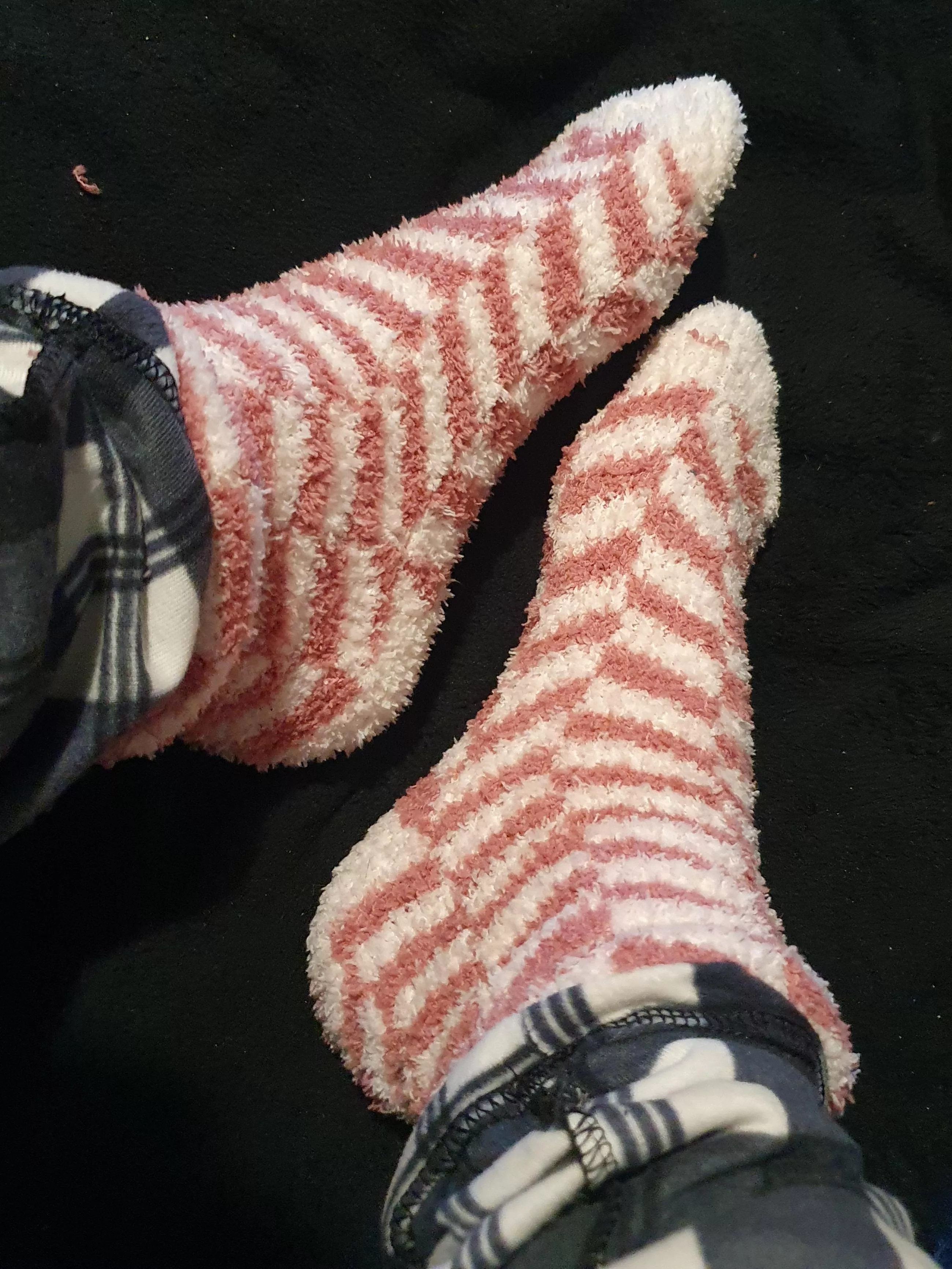 Wanna see what's under them?! ❤❤ posted by floofy-socks