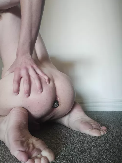 Want a piece of cake?? by thehungkiwi1