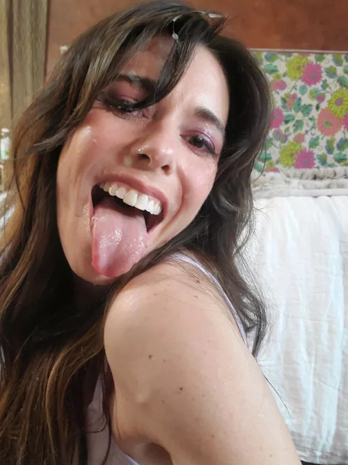 When I feel the prettiest by VeraKingxxx