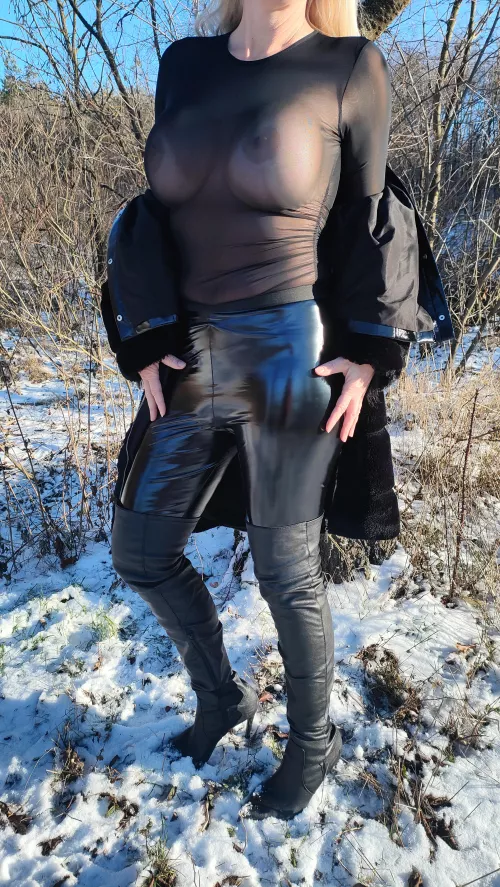 Winter public provocation by Elis_Adams