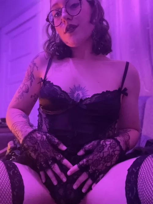 You probably won’t down in history but you can go down on me by saradoesscience