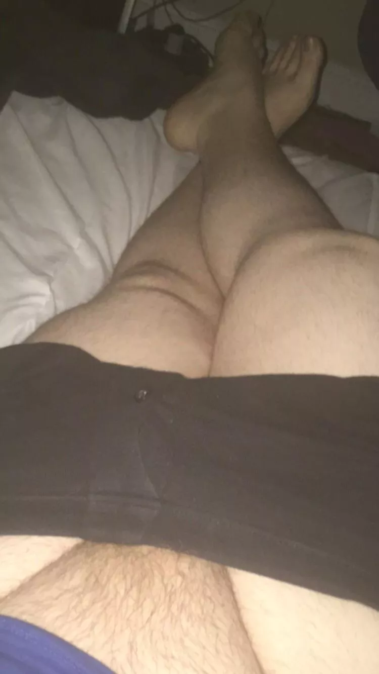 25 horny gaymer. I need gaymer friends posted by BackgroundBanana8351