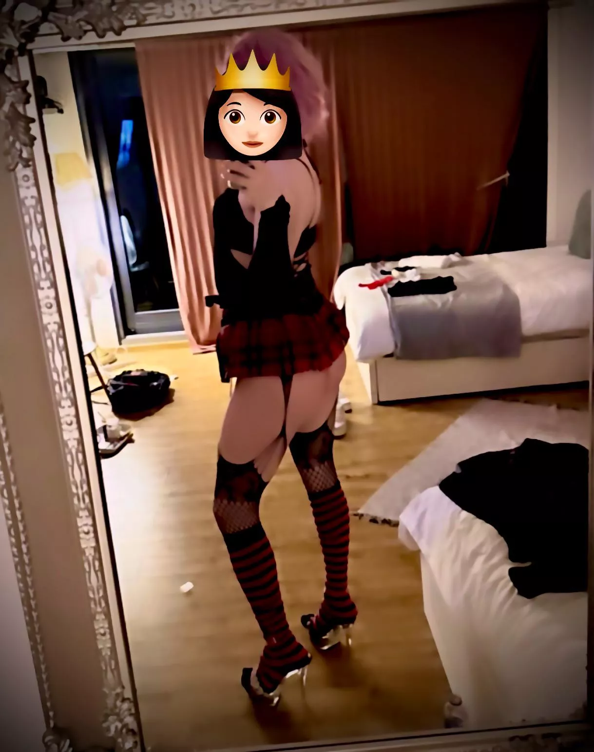 As soon as I’m home alone I start misbehaving 😂🤦🏻‍♂️ posted by Lndn_lad22