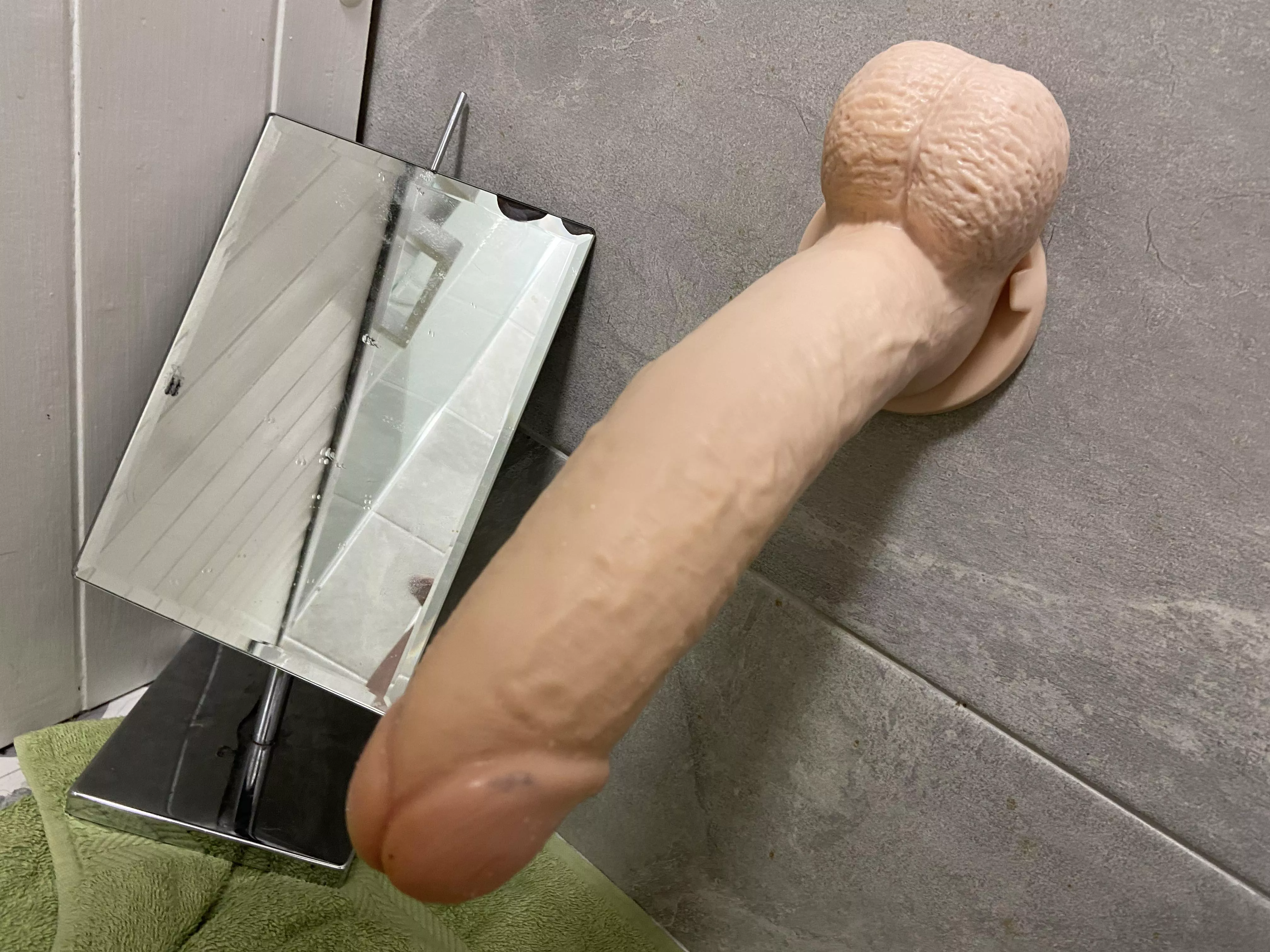 Come watch me take this beast posted by Jayde-M