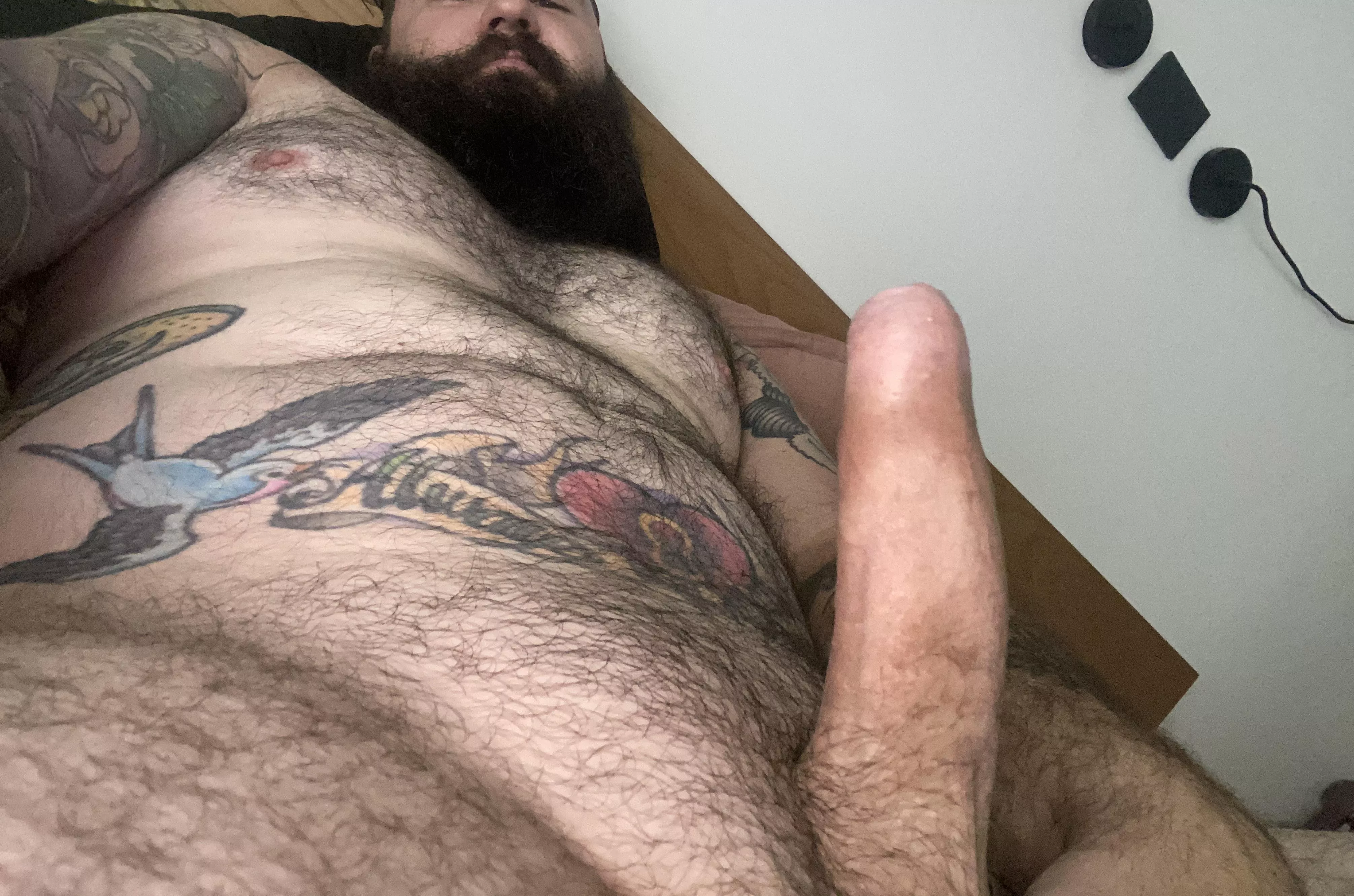 Everyone looks so good on here. posted by Unfair-Commercial715