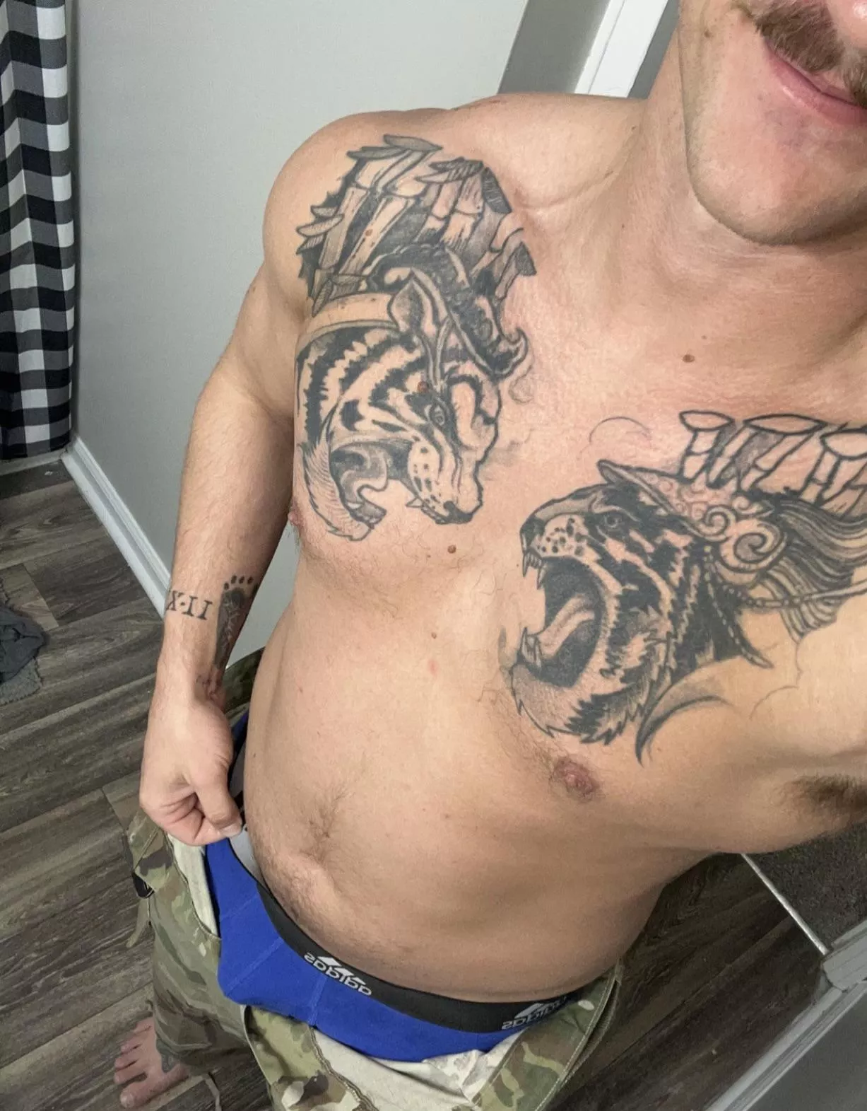 Feeling blue today 😏 posted by Nordic_ordic