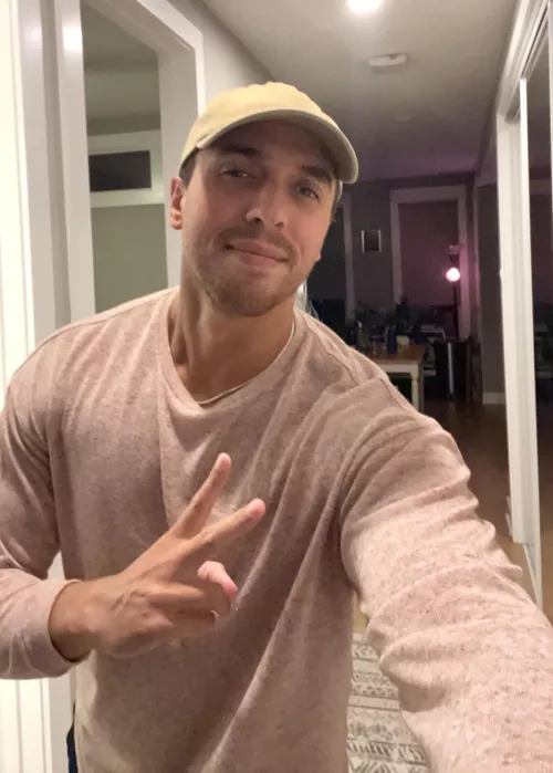 Festival szn is almost here🤘🏻🕺🏼🔥 by Upstairs-Director