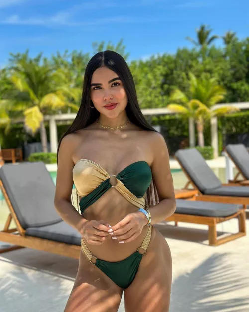 green and gold by dogsnolegs2