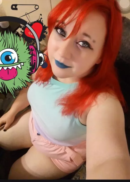 Hi yall 32f by femalecreature