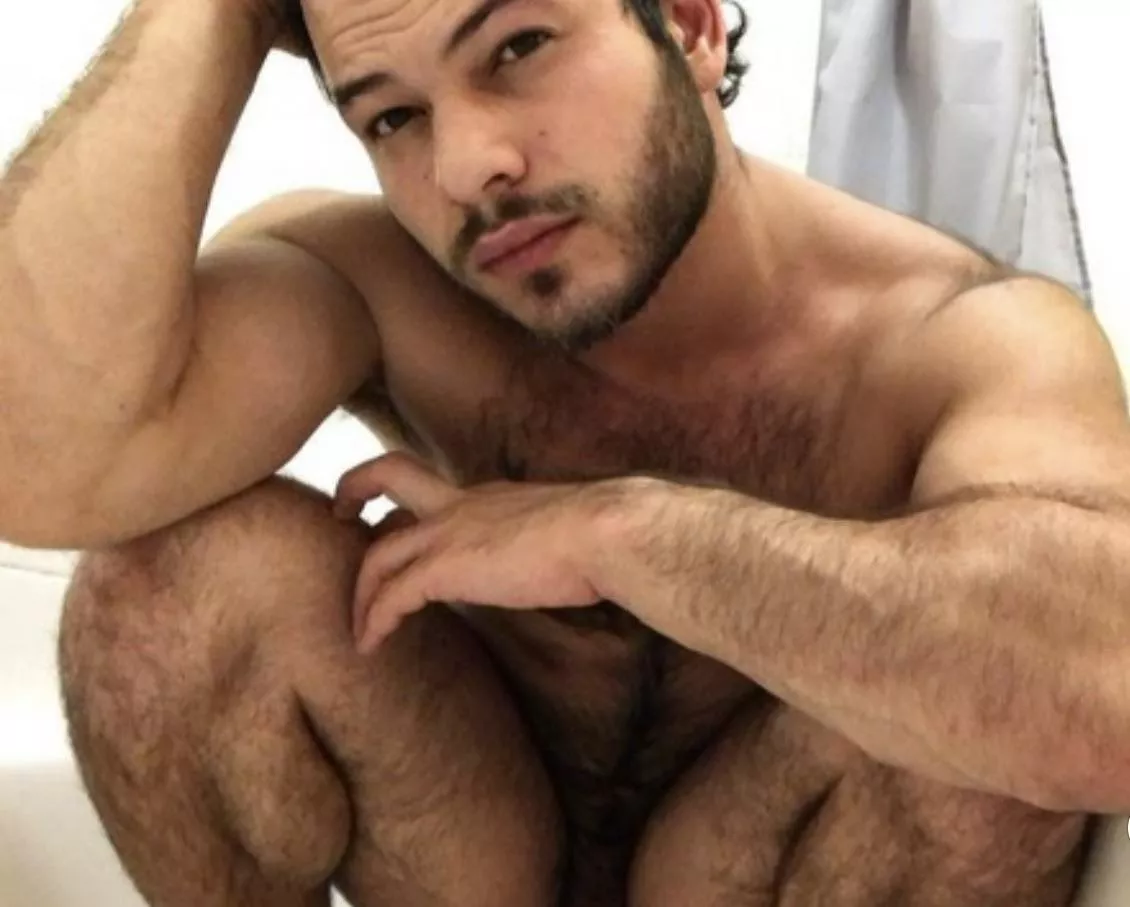 Hope this brightens up your Tuesday a bit 😘 posted by TristanMoreau