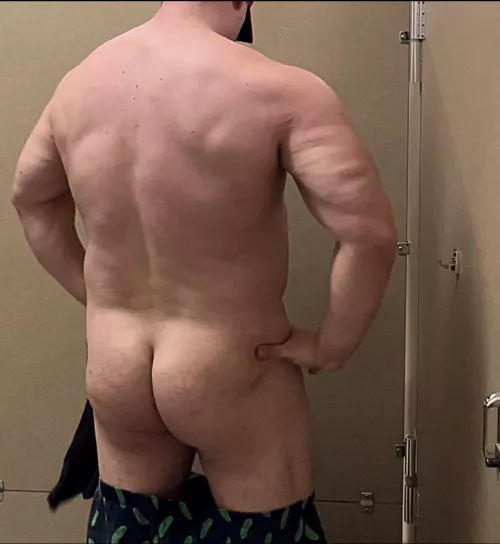 How’s it looking? by MrBigDaddyBuff