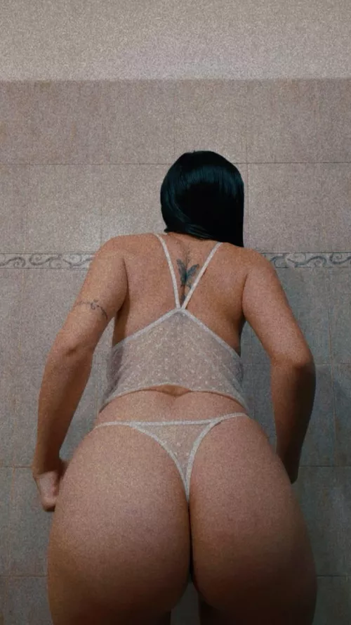 I like it when you look at my ass so carefully by PrinzessinPSasha4R