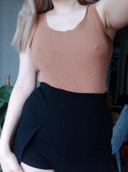 I'm always braless to tease guys by pixiiie_chloe