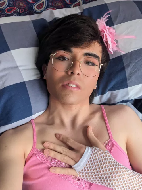 I'm pleasantly surprised as to how well this turned out (imo.) Thoughts? by crossdressinglad