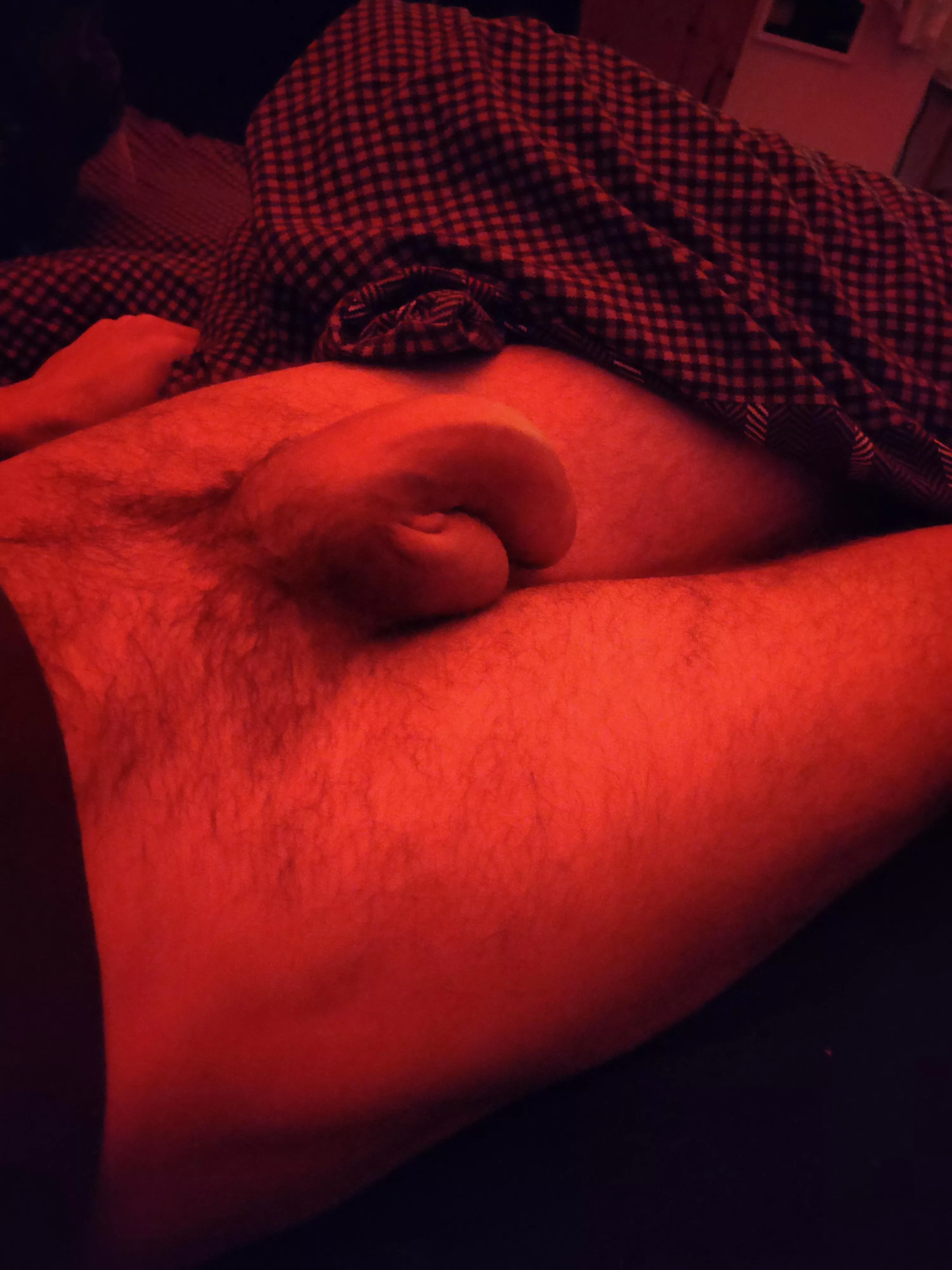 Just a skinny guy with a really thick cock ✨ posted by komotyPR