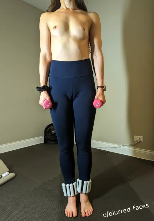 Keeping it toit ;) by blurred-faces