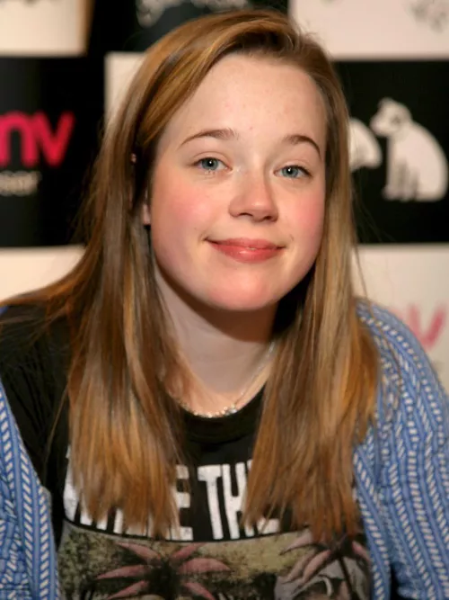 Lisa Backwell - skins uk actress by Competitive-Store949