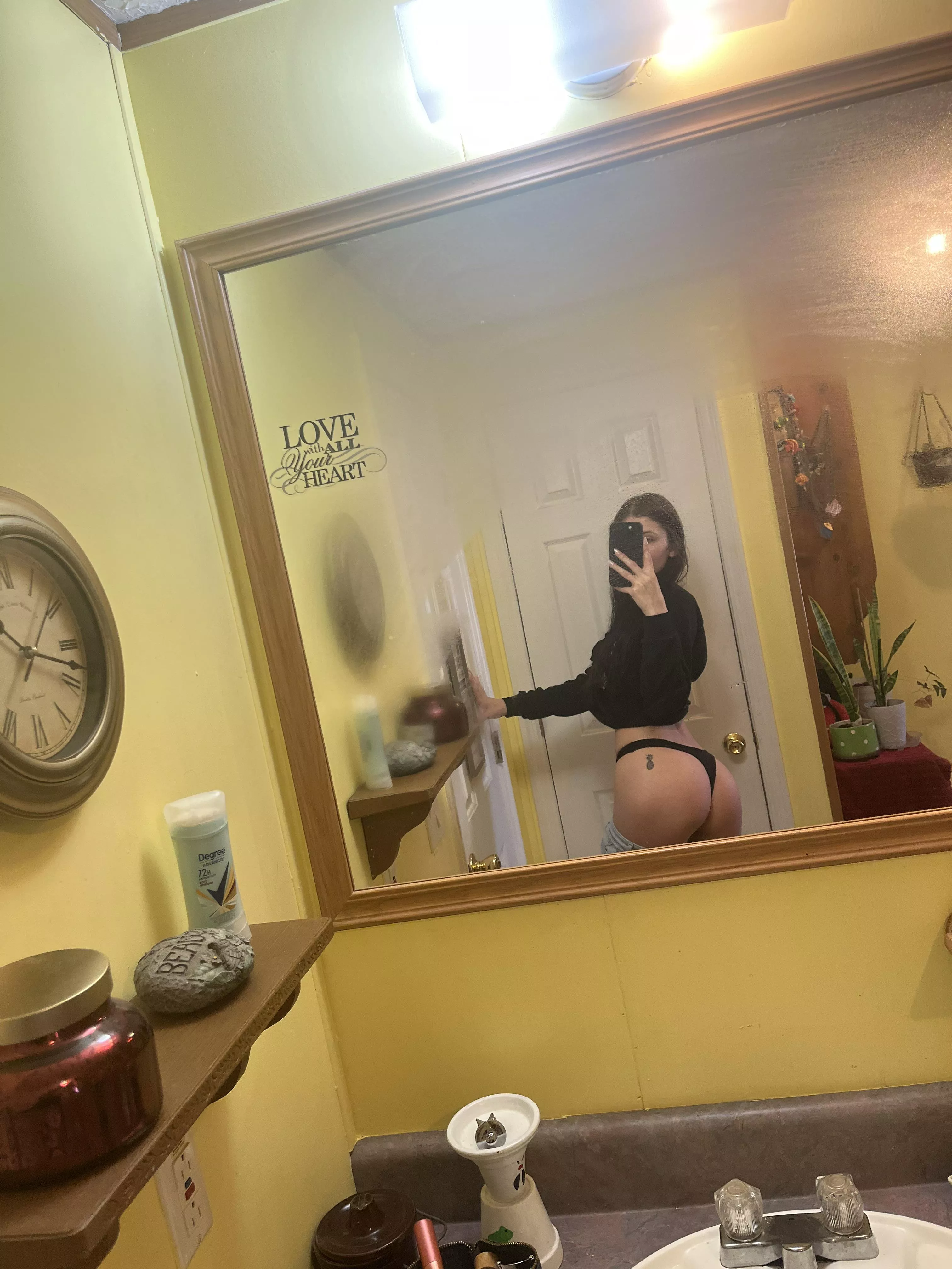 Live from mamaws house posted by fiercechick0