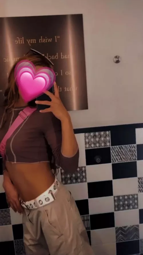 Makeshift fit goes hard‼️ by MostNo253