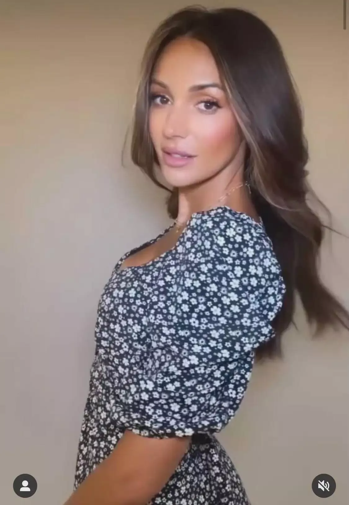 Michelle Keegan posted by FormerFruit