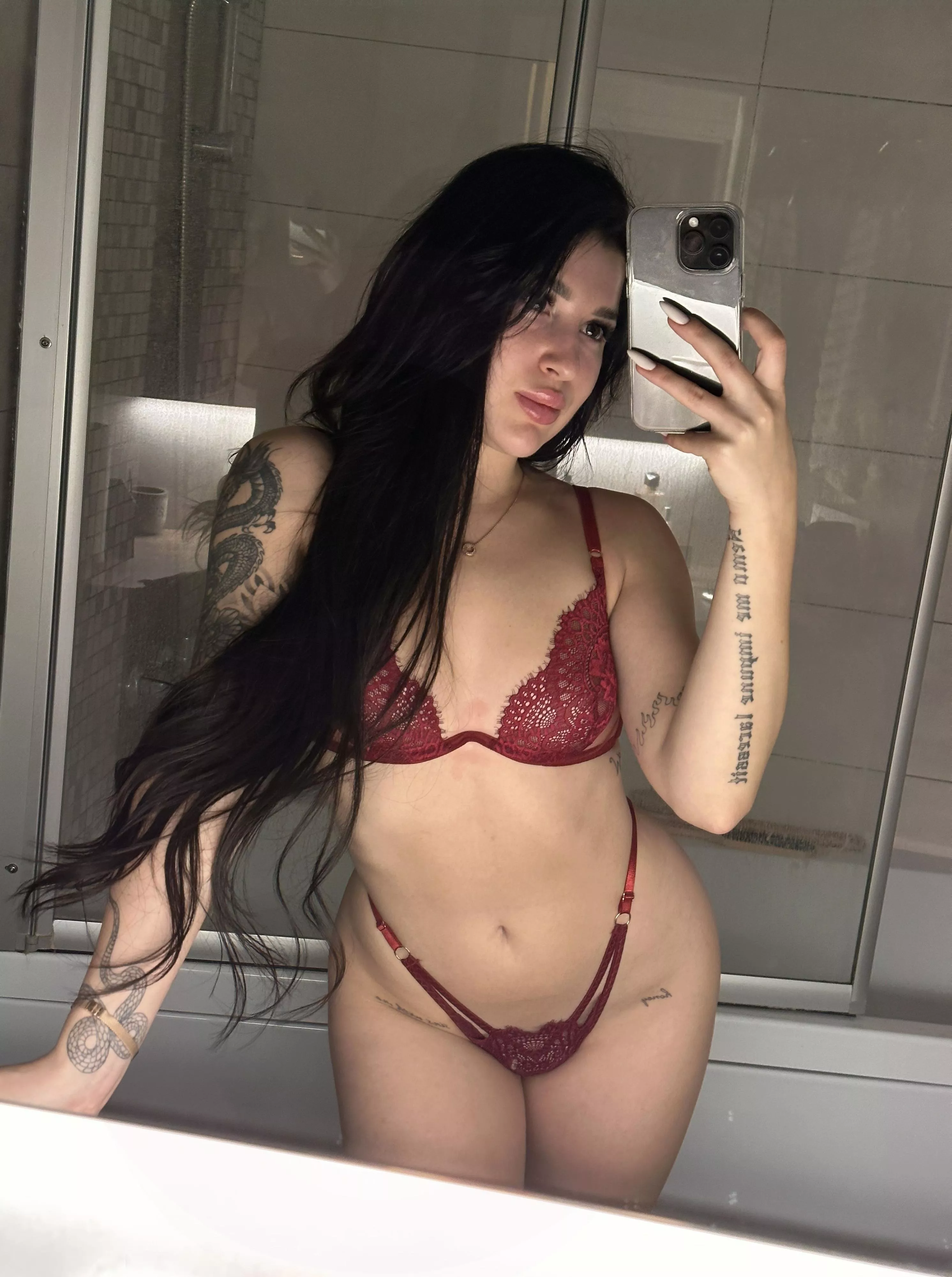 Mind if I sit on your face posted by honeyaly