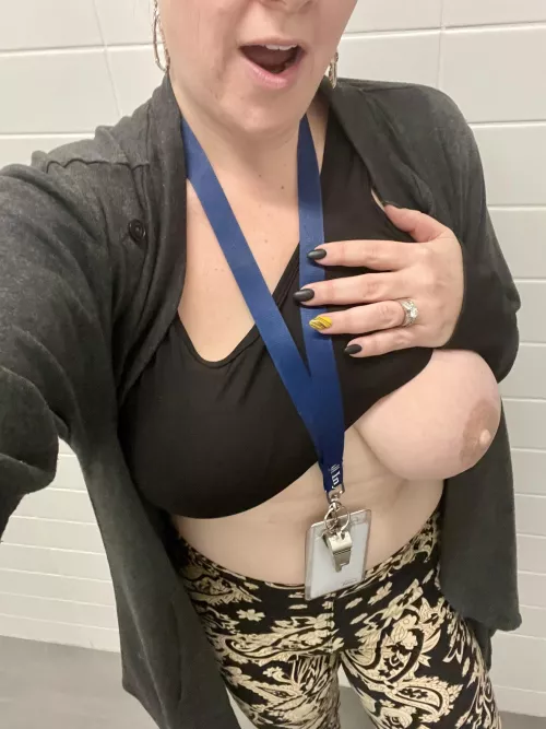 Oh my, Mrs. Envy! by Green-With_Envy