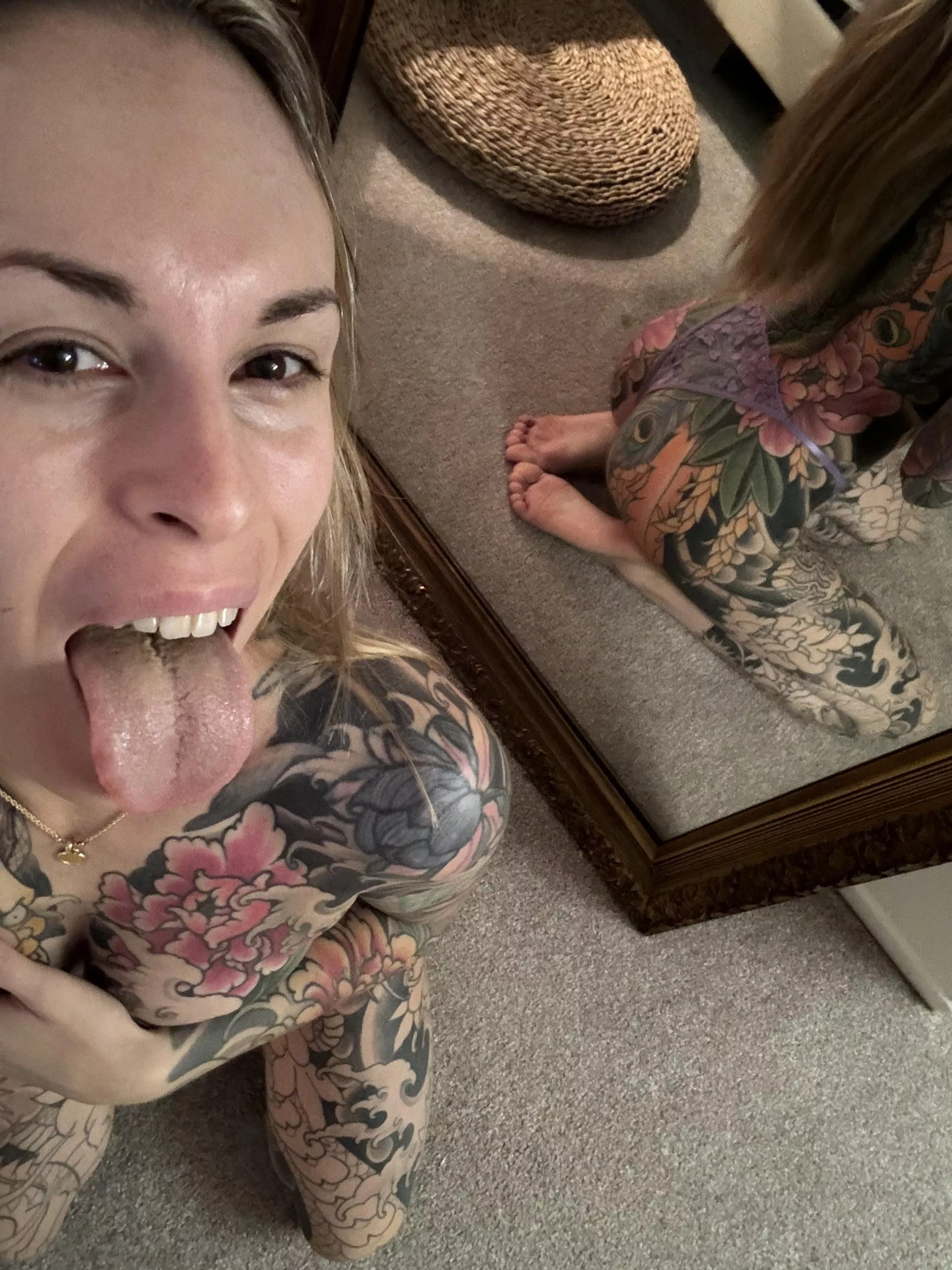 On my knees and ready to suck posted by kuzagirl