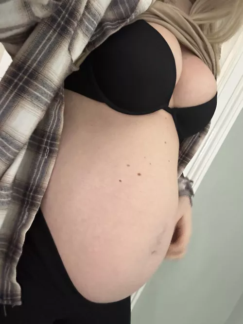 Pregnancy makes me horny by laurarosevip