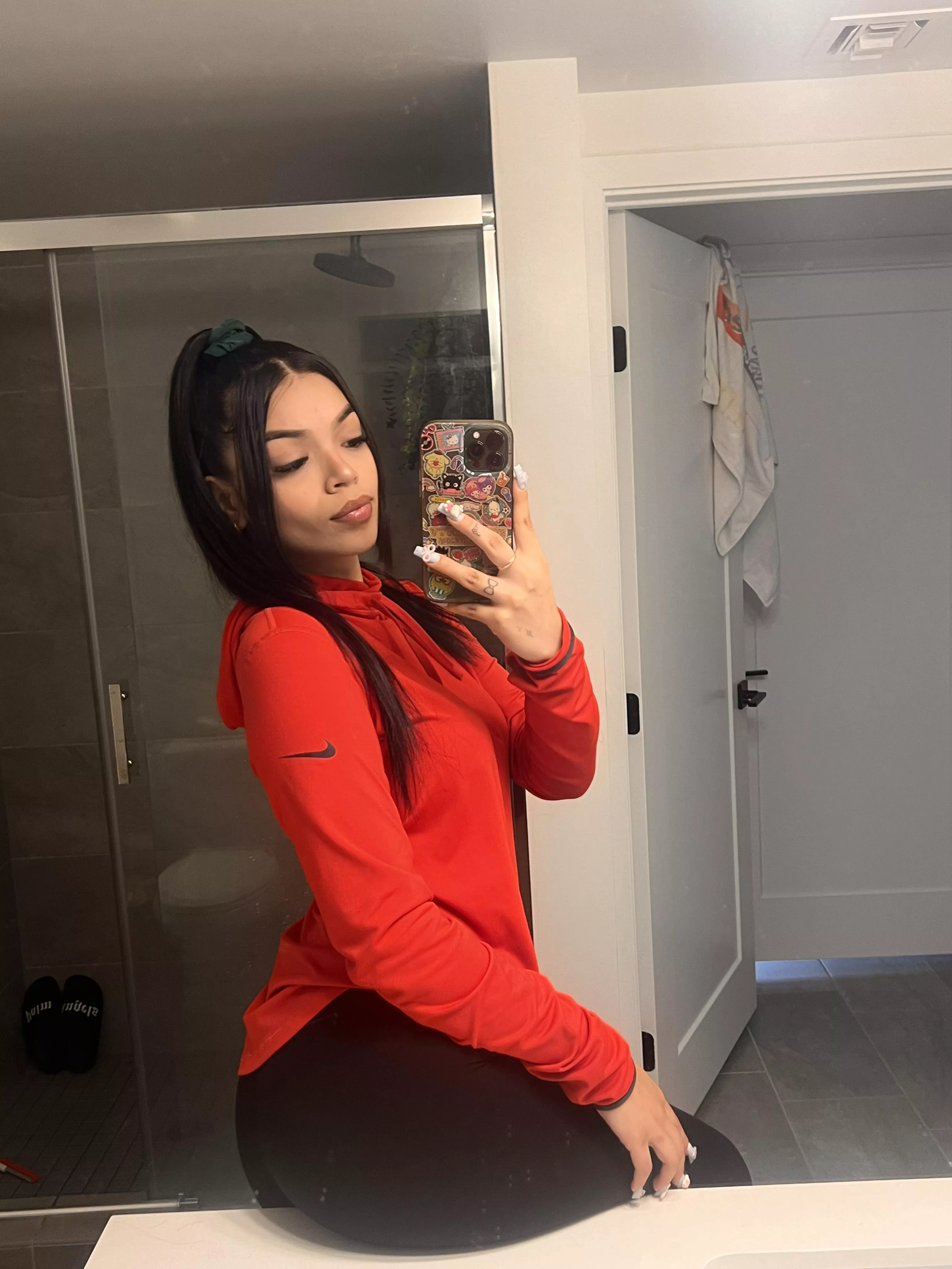 selfie before i stream hehe posted by BABYDEY