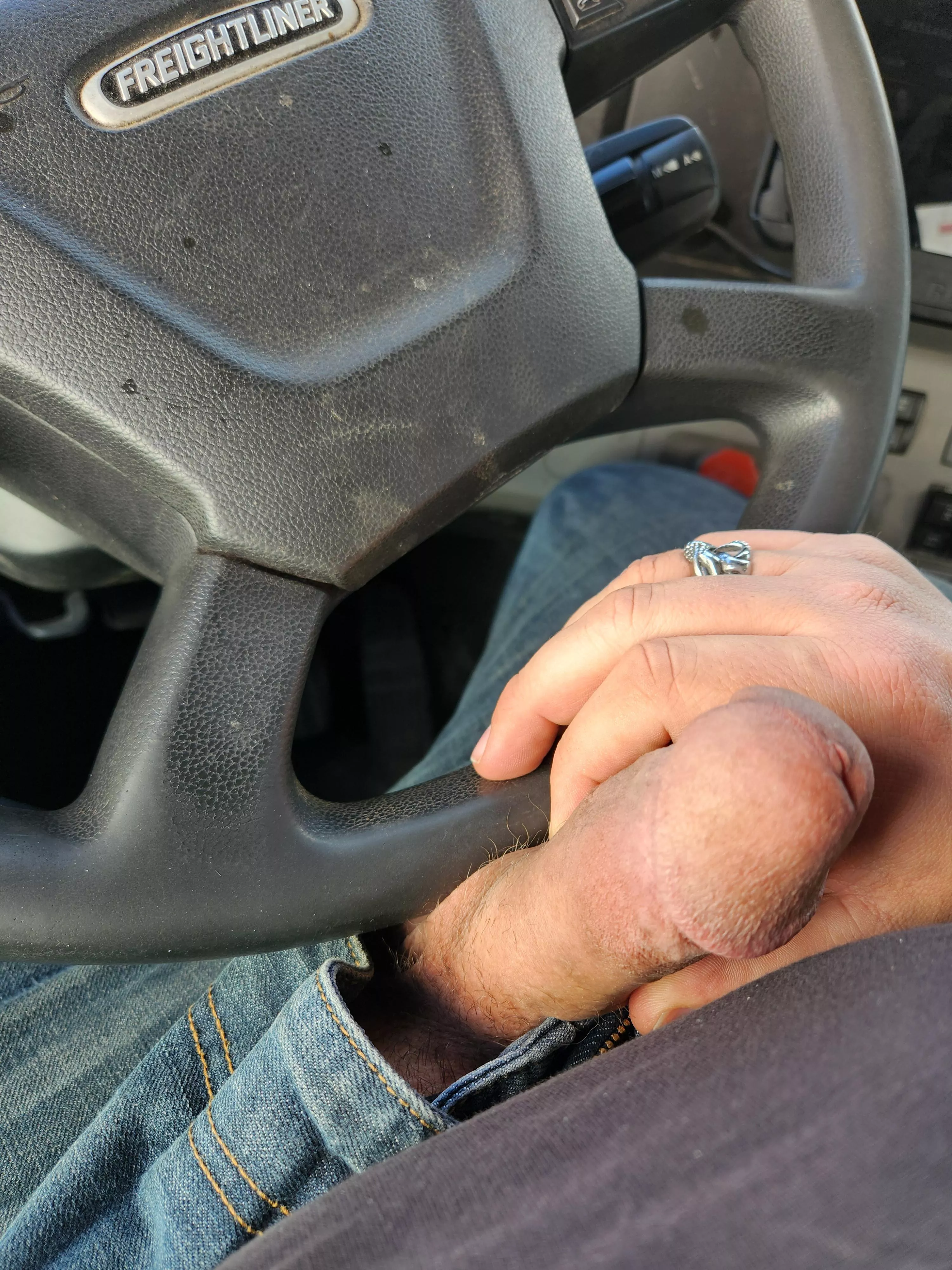 Stuck at customer, let it breathe while am waiting posted by Rex_Uru