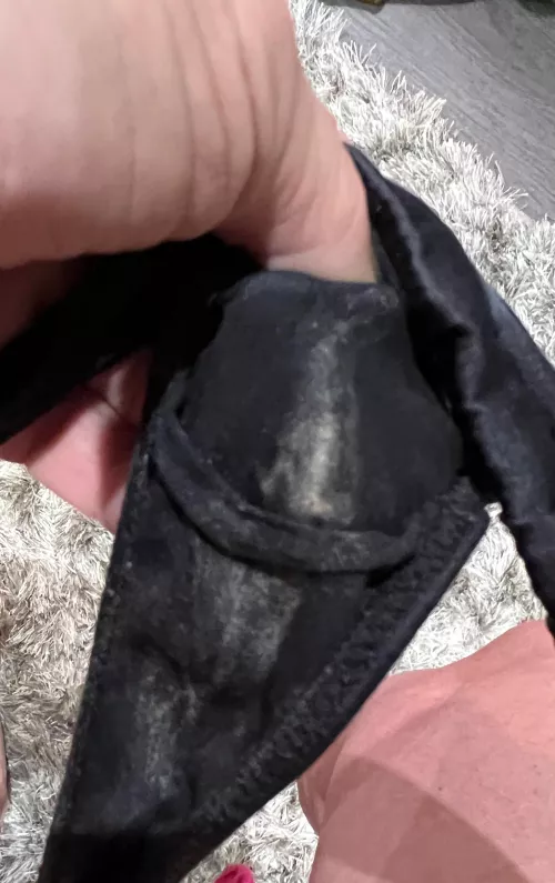 Taste my milf pussy😜 by cherryanne082