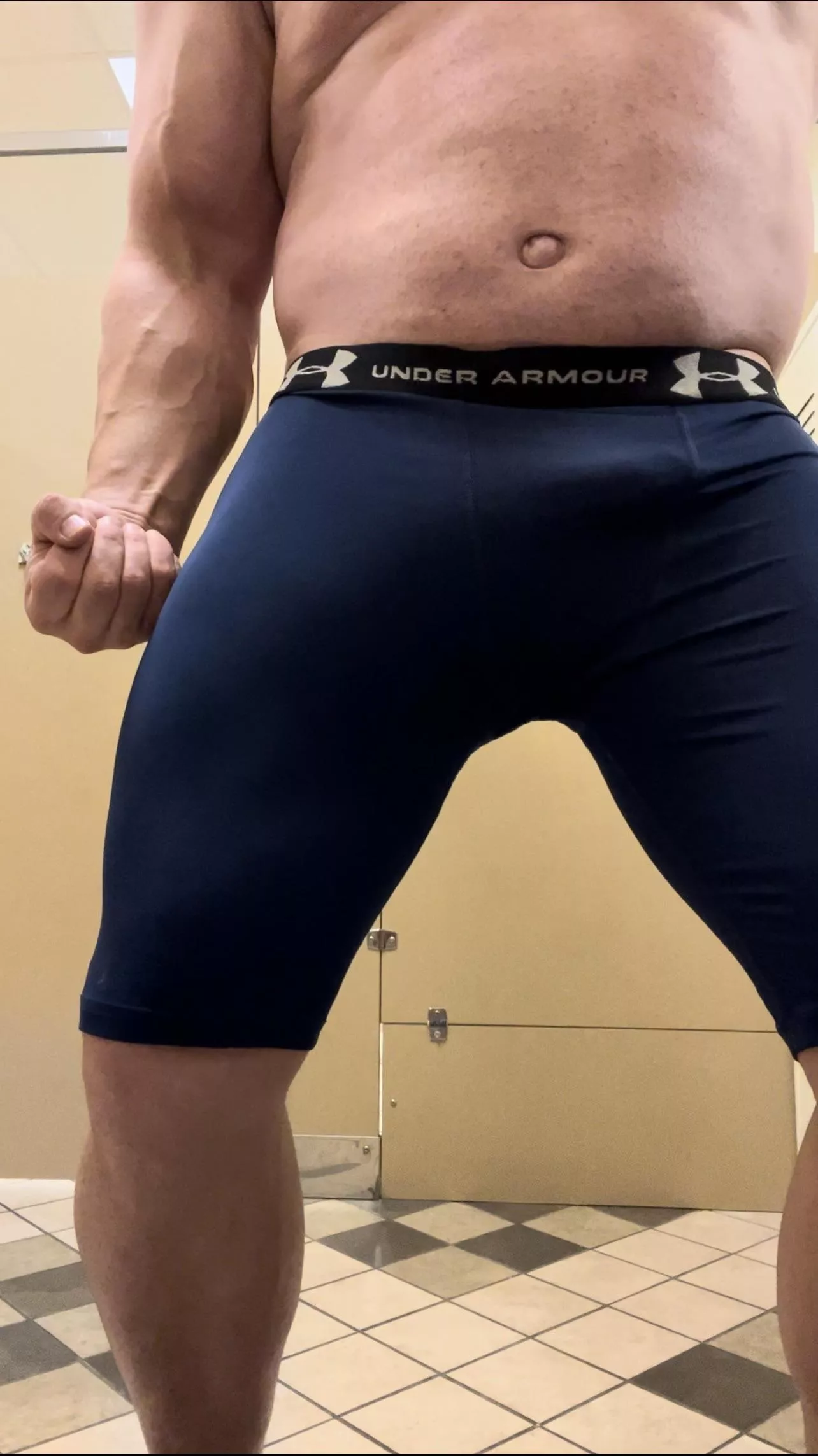 The gym makes me horny posted by MrBigDaddyBuff