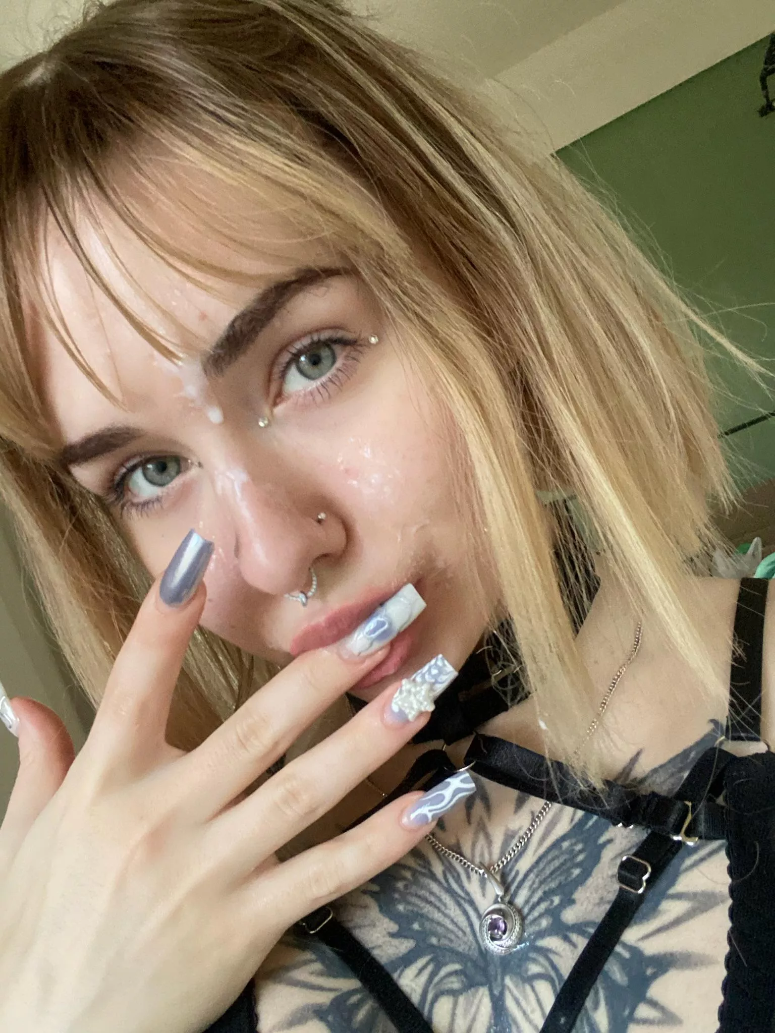 This look hints at round two posted by keysipurple