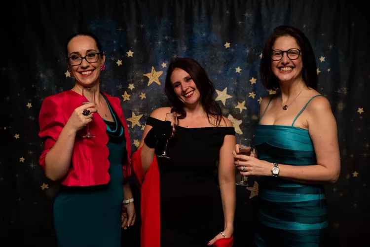 what milf are you picking? by nutledtii