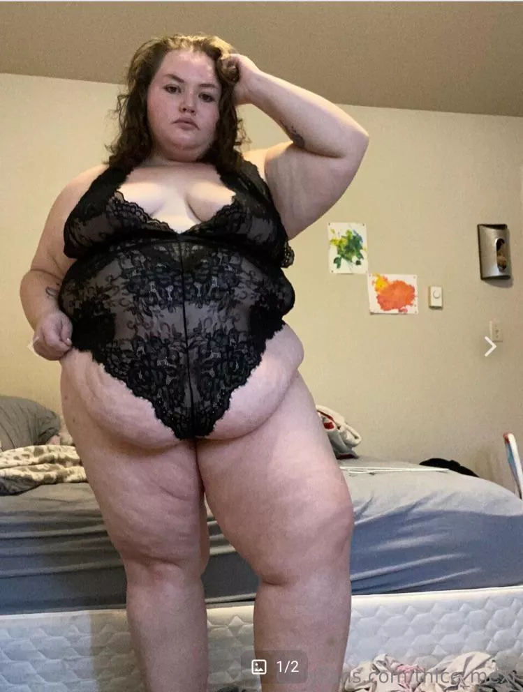 What’s the first thing you’d do to me posted by Its_aurabb