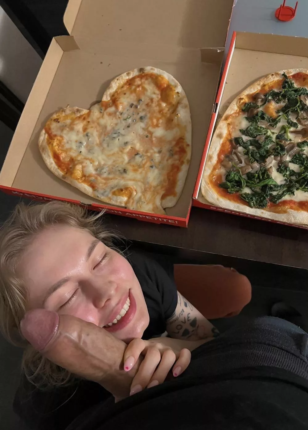 Who is this, ive seen this pic so many times bit never found out who it is posted by Consistent-Rush-380