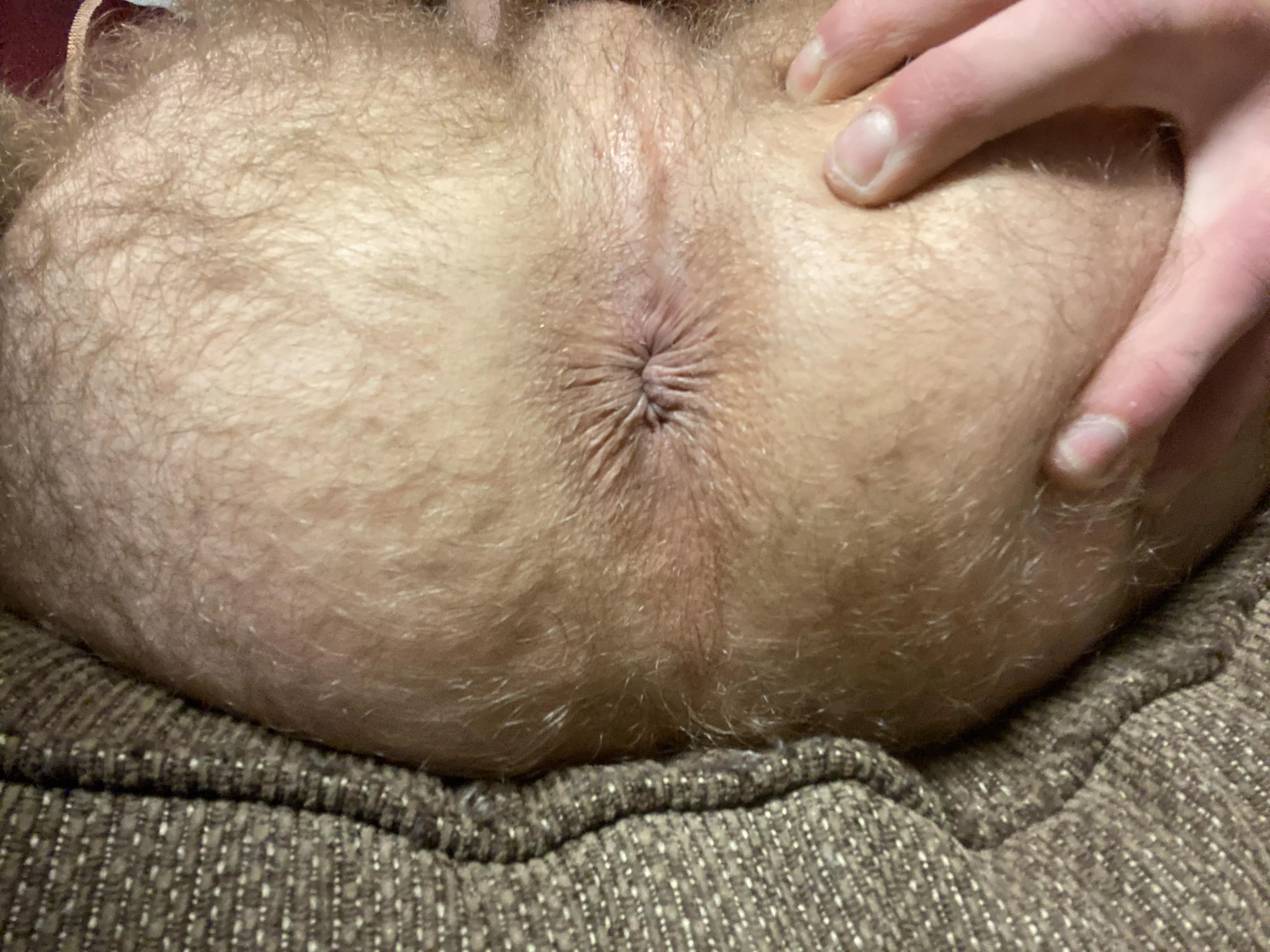 Any bros wanna help stretch me out? posted by skippysaucee2235