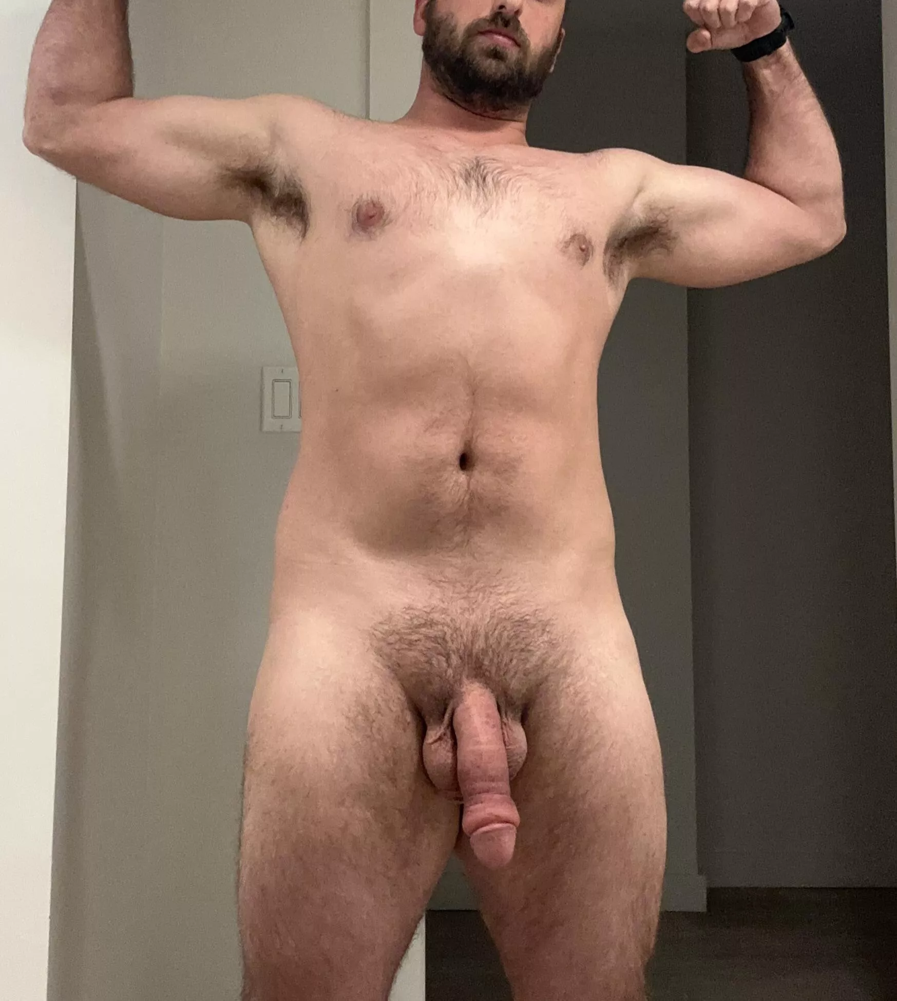 Any love for dad bod? posted by thick_ambitions