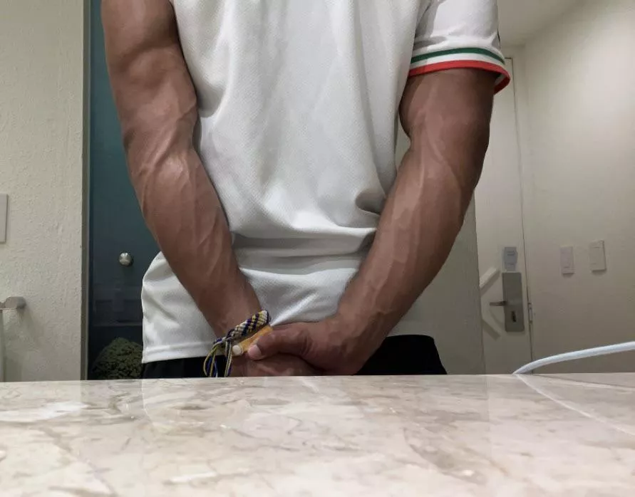 Are you a fan of rear views? posted by ComfortableTailor320