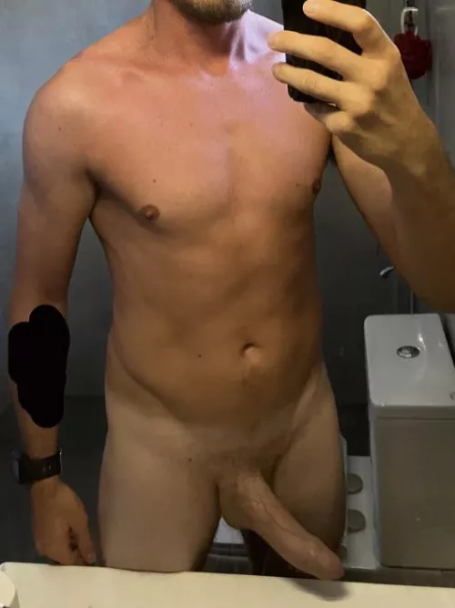 Aussie dad on holiday, who wants to join?? by Justabitlost7